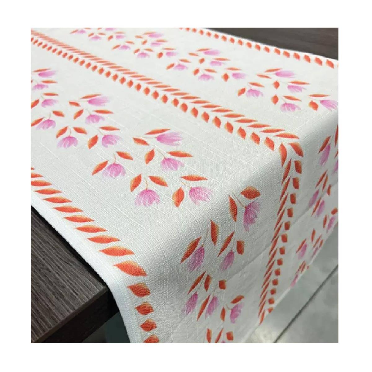 Tablecloth / Table Runner